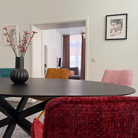 Nr 5 Gemuetliches Boutique-apartment Mit Flair 130 Qm #cosiness Company25 * Schwerin (Mecklenburg-Vorpommern)